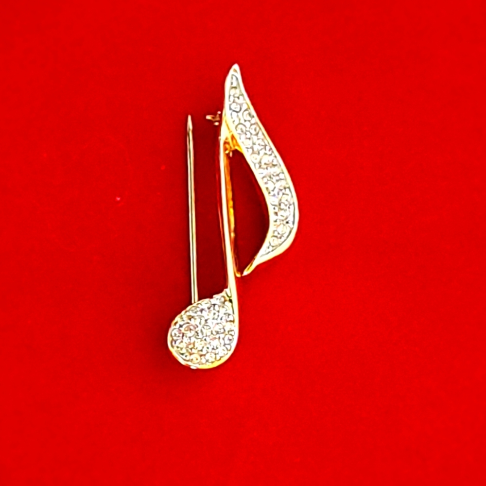 Brooch - Eighth Note